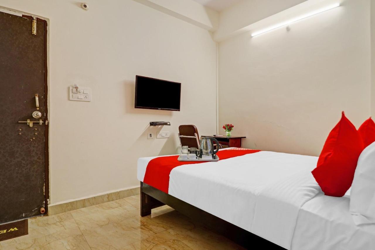 Oyo Happy Stay Hotels Hyderabad Luaran gambar
