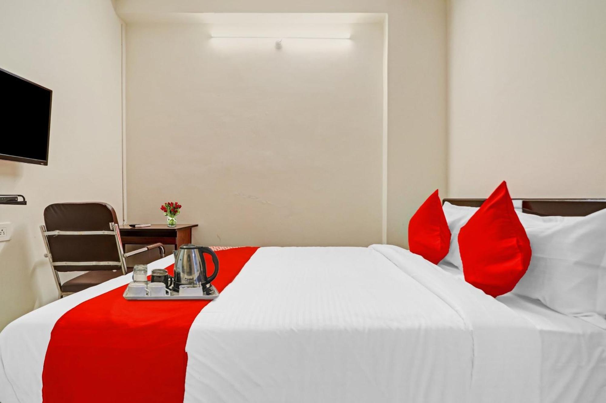 Oyo Happy Stay Hotels Hyderabad Luaran gambar
